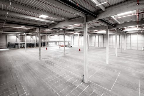 Logistikhalle am Containerterminal