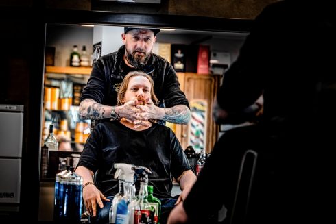 Bart für eingecremt